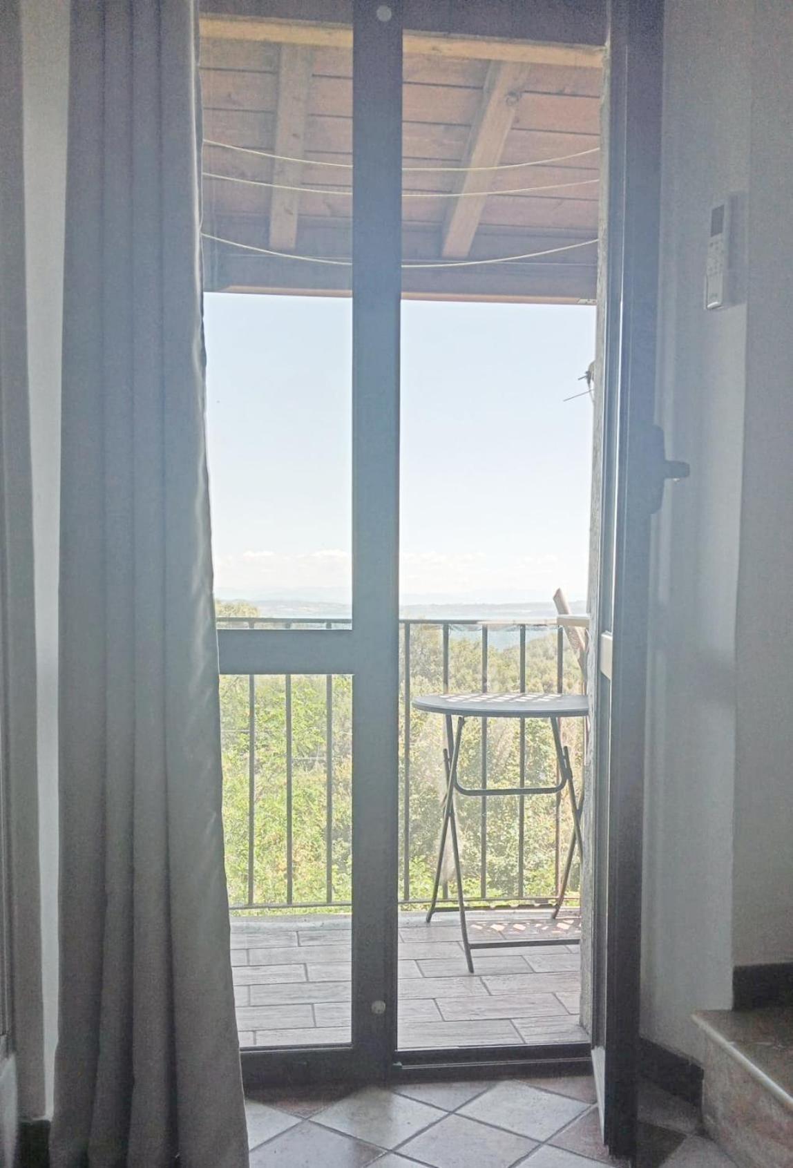 Il Camaleonte Villa Bracciano Szoba fotó